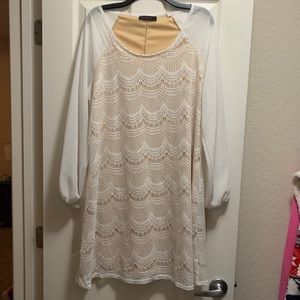 PLUS SIZE LACE DRESS size 1X